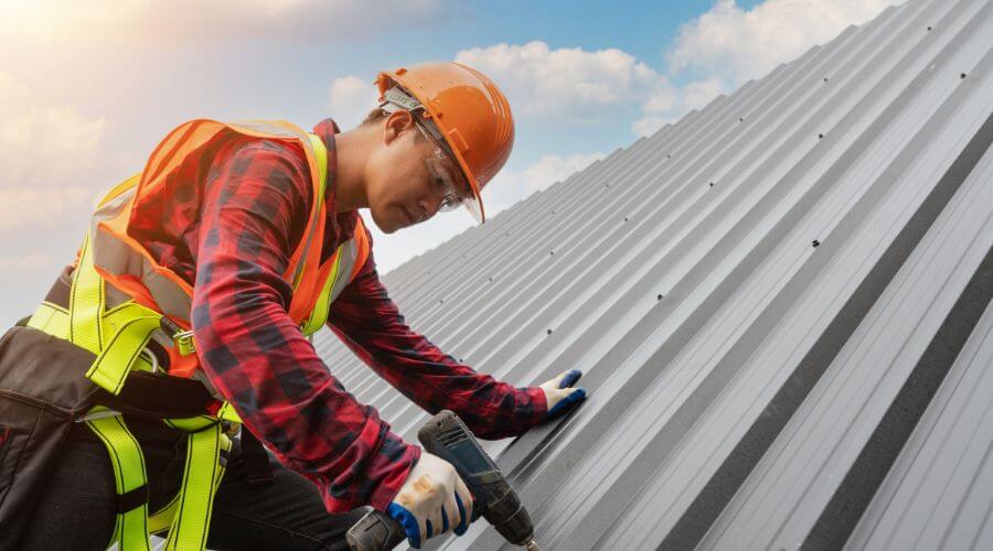 Professional Flat Roofing Installation in Fordyce, NE